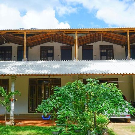 Miracle Home Stay Dambulla Bagian luar foto